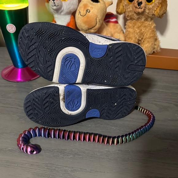 Nike Kids Royal Blue Basketball Sneakers - Picture 5 of 7